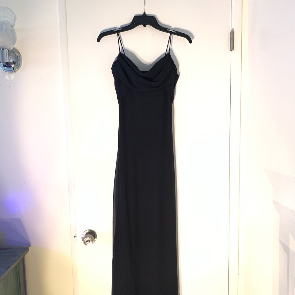 Alyn Paige Black Formal Dress
